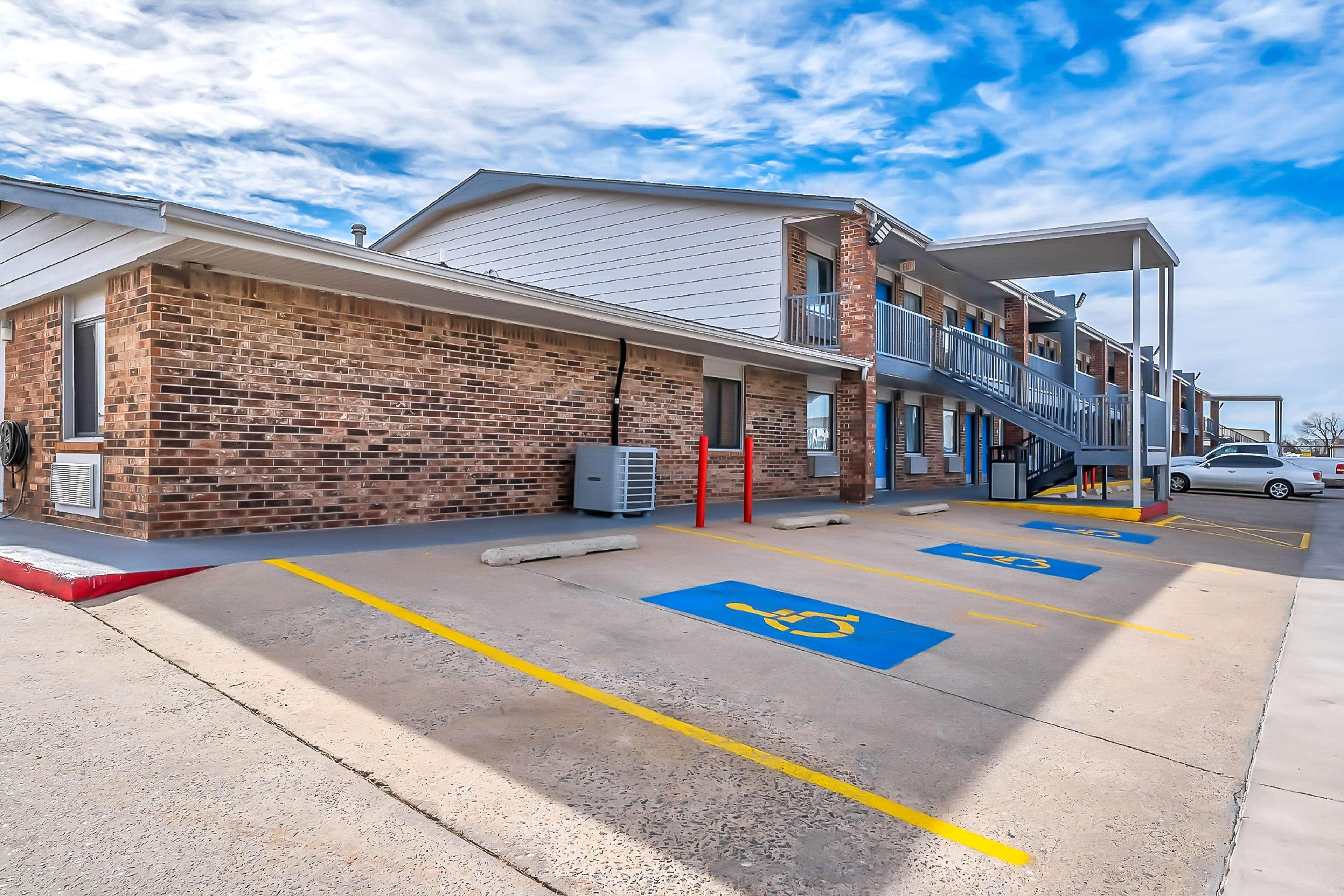 Surestay Hotel By Best Western Oklahoma City West Exterior photo